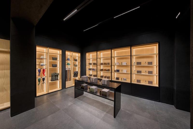 Kh&aacute;m ph&aacute; kh&ocirc;ng gian concept store mới của Zara tại Hanoi Centre- Ảnh 7.