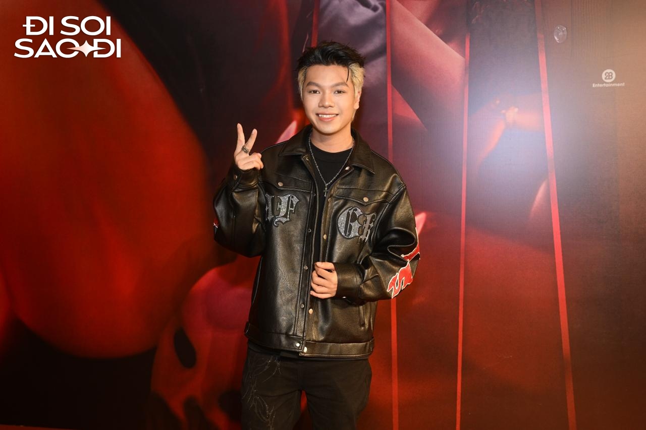 Thảm đỏ HOT nhất h&ocirc;m nay: Trấn Th&agrave;nh cười t&iacute;t mắt cạnh người y&ecirc;u cũ, Văn Mai Hương đẹp sang như đo&aacute; hồng rực rỡ- Ảnh 12.