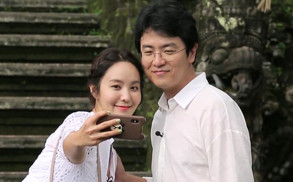 Drama ngoại t&igrave;nh 27 Tết: Vợ chồng diễn vi&ecirc;n &ldquo;&ocirc;ng ăn chả b&agrave; ăn nem&rdquo;, hi&ecirc;n ngang qua đ&ecirc;m tại nh&agrave; nh&acirc;n t&igrave;nh- Ảnh 1.