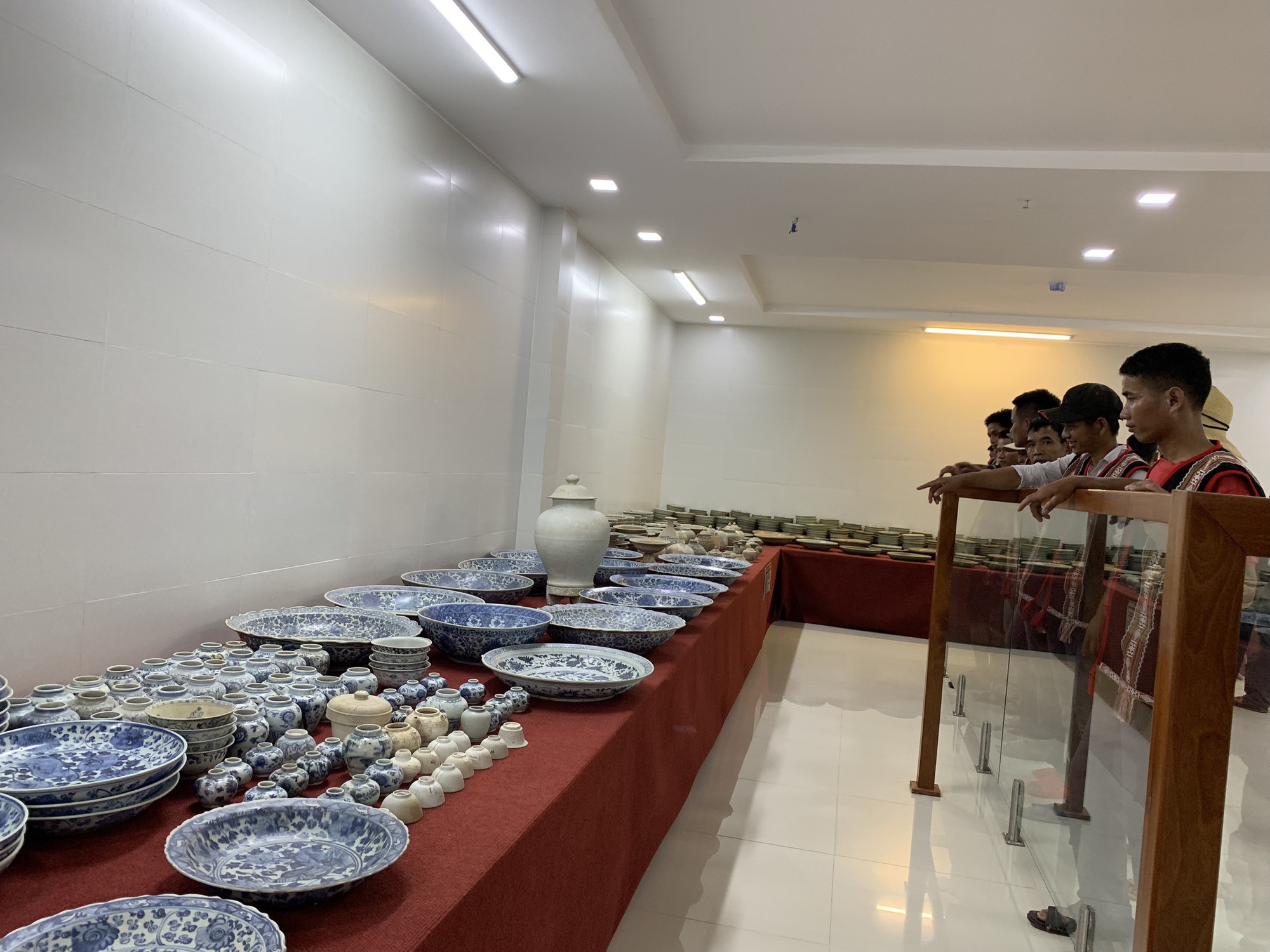 Cổ vật từ những tàu cổ Bình Châu giờ ra sao?- Ảnh 1. Cổ vật từ những tàu cổ Bình Châu giờ ra sao?- Ảnh 1.