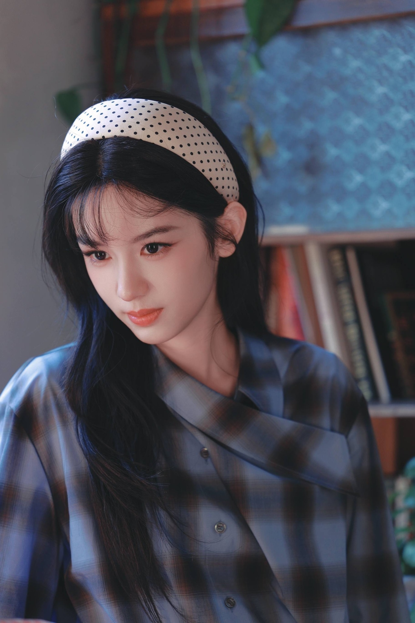 Ngắm mỹ nhân này như thấy cả biển xanh mây trắng nắng vàng: Hội tụ vẻ đẹp đất trời, đỉnh cao nhan sắc showbiz- Ảnh 3.