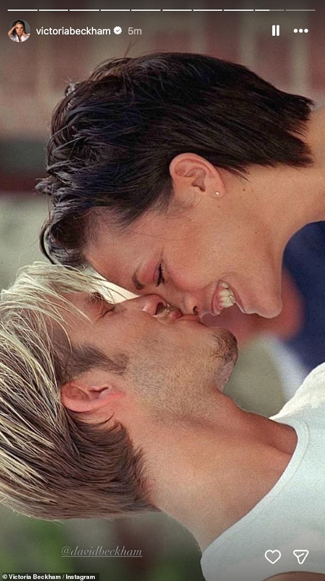 Cả thế giới v&agrave;o m&agrave; xem David Beckham 