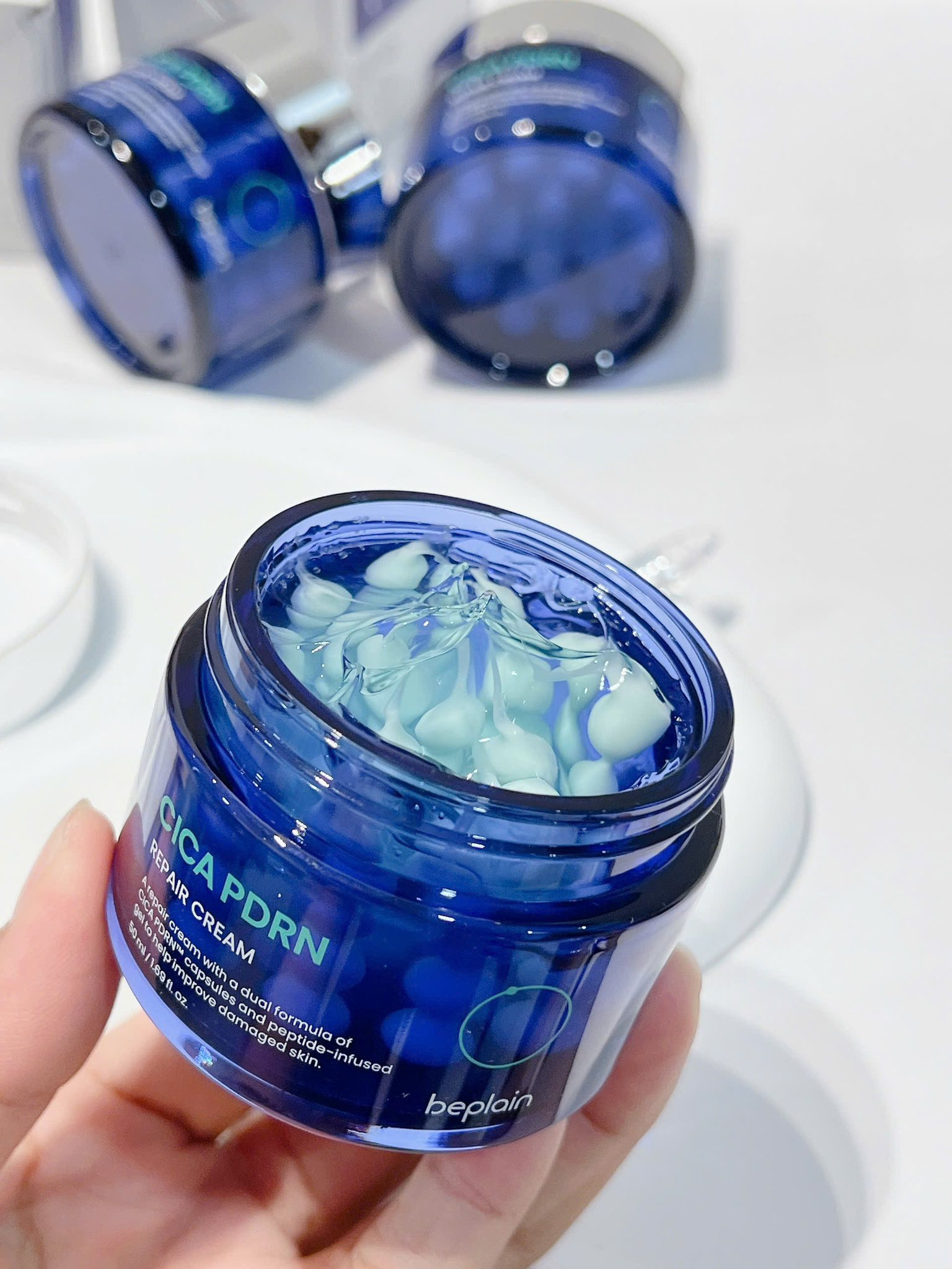 Ở tuổi U40, t&ocirc;i đ&atilde; t&igrave;m ra 5 mẹo gi&uacute;p tăng gấp đ&ocirc;i hiệu quả dưỡng da chống gi&agrave;- Ảnh 6.