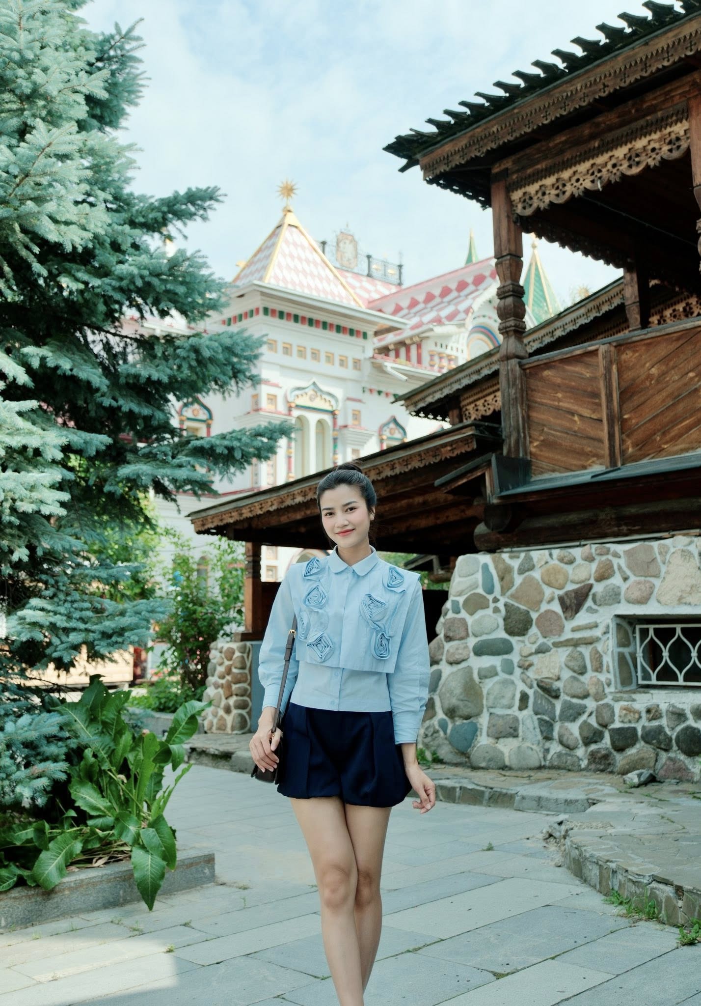 Huyền Lizzie đọ sắc với 2 đ&agrave;n em, netizen chắc nịch &ldquo;bộ 3 đẹp nhất VTV&rdquo; đ&acirc;y chứ đ&acirc;u- Ảnh 19.