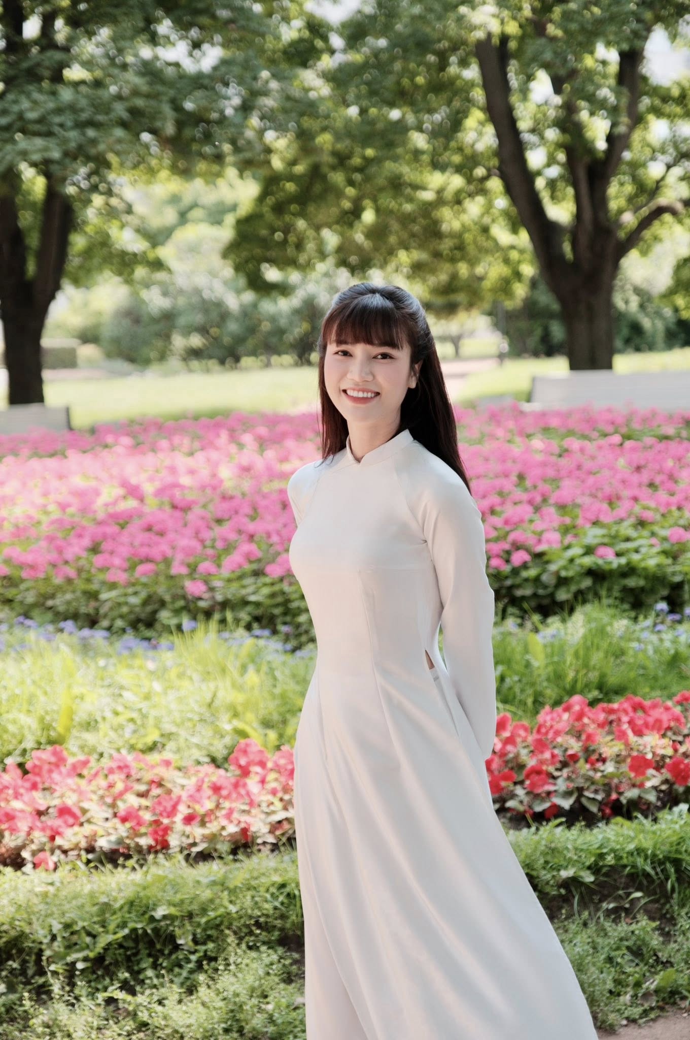 Huyền Lizzie đọ sắc với 2 đ&agrave;n em, netizen chắc nịch &ldquo;bộ 3 đẹp nhất VTV&rdquo; đ&acirc;y chứ đ&acirc;u- Ảnh 15.