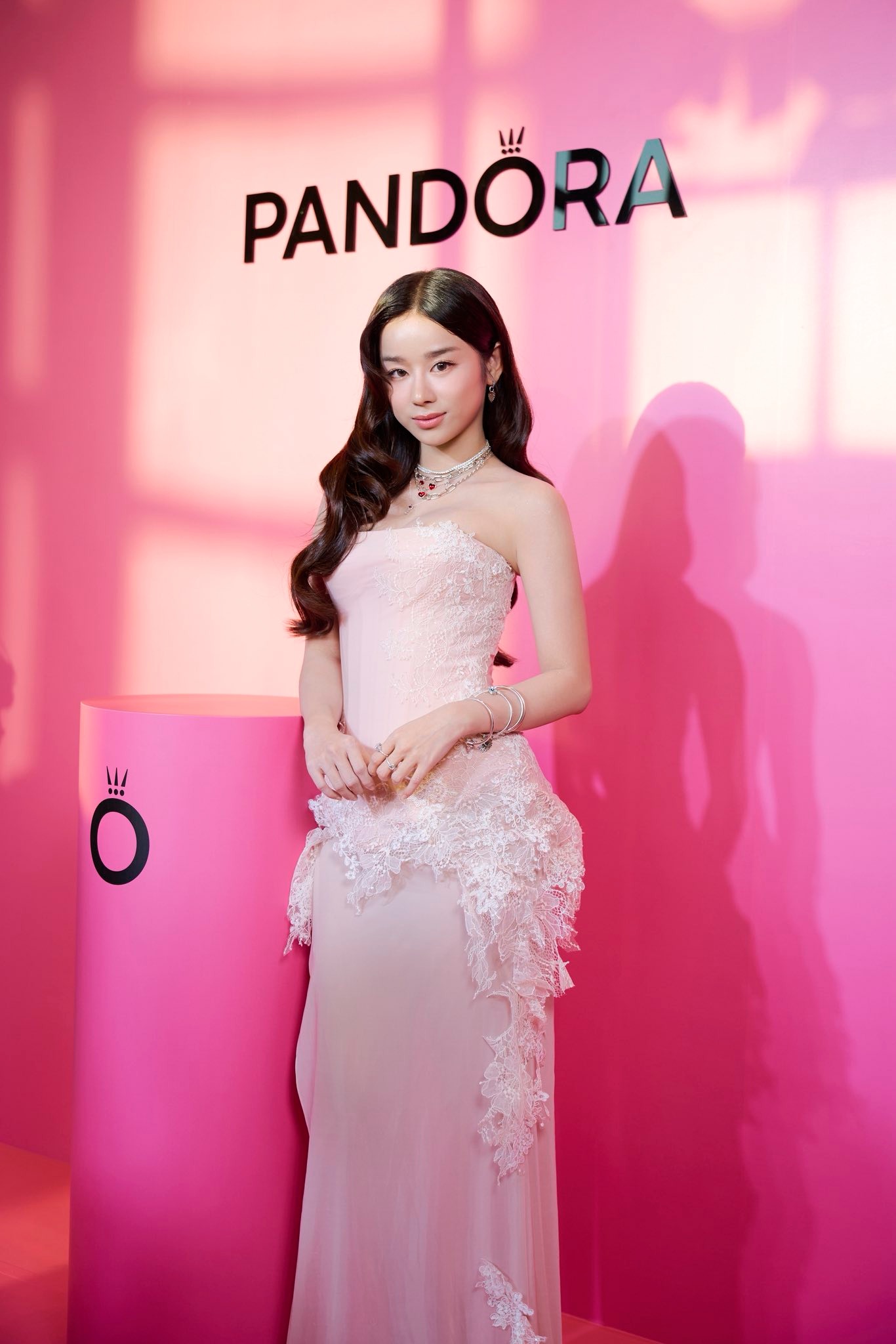 Mỹ nh&acirc;n Việt mang vibe diễn vi&ecirc;n H&agrave;n, mặc đơn giản m&agrave; cả c&otilde;i mạng m&ecirc; mẩn- Ảnh 8.