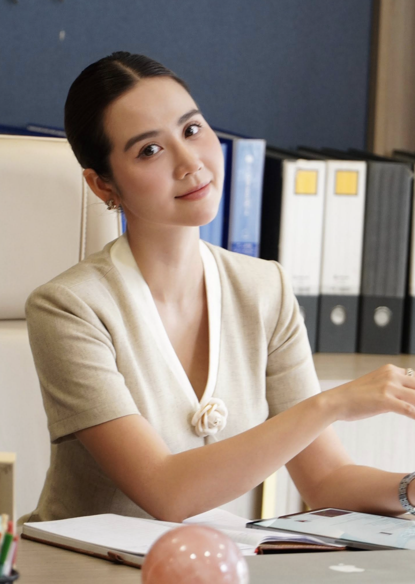 Huyền Lizzie đọ sắc với 2 đ&agrave;n em, netizen chắc nịch &ldquo;bộ 3 đẹp nhất VTV&rdquo; đ&acirc;y chứ đ&acirc;u- Ảnh 7.