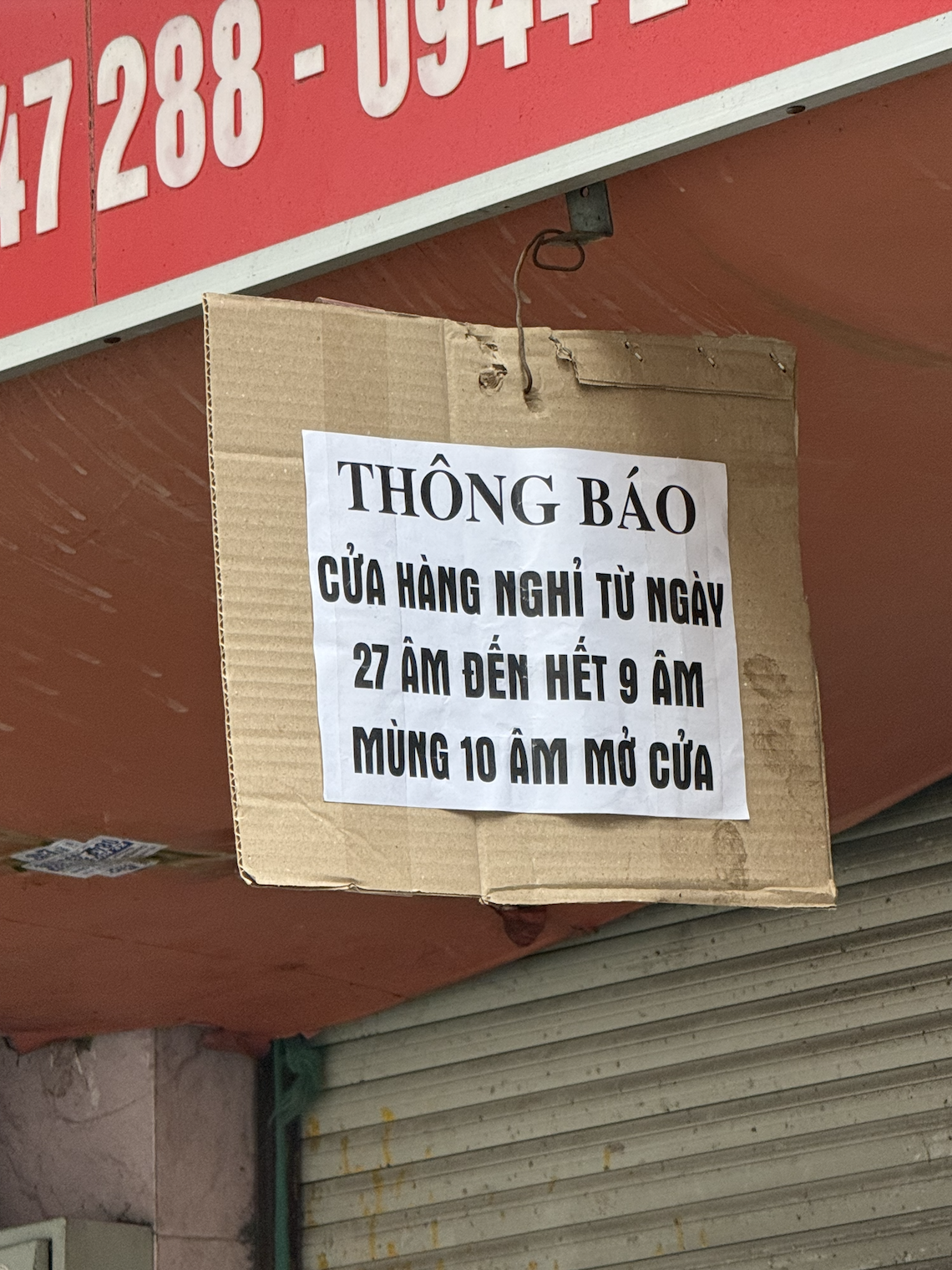 Nh&igrave;n người ta nghỉ Tết m&agrave; sốt ruột thay: Loạt qu&aacute;n nổi tiếng H&agrave; Nội đ&oacute;ng cửa d&agrave;i chưa từng thấy, c&oacute; nơi tận nửa th&aacute;ng- Ảnh 2.