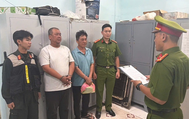 Bắt khẩn cấp t&agrave;i xế xe bu&yacute;t L&ecirc; Tấn Cường 48 tuổi- Ảnh 1.