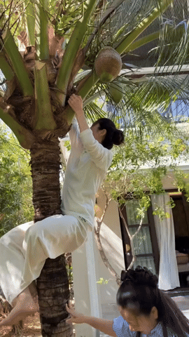 Gi&aacute;p Tết, vợ Quang Hải l&agrave;m c&aacute;i g&igrave; thế n&agrave;y!- Ảnh 2.