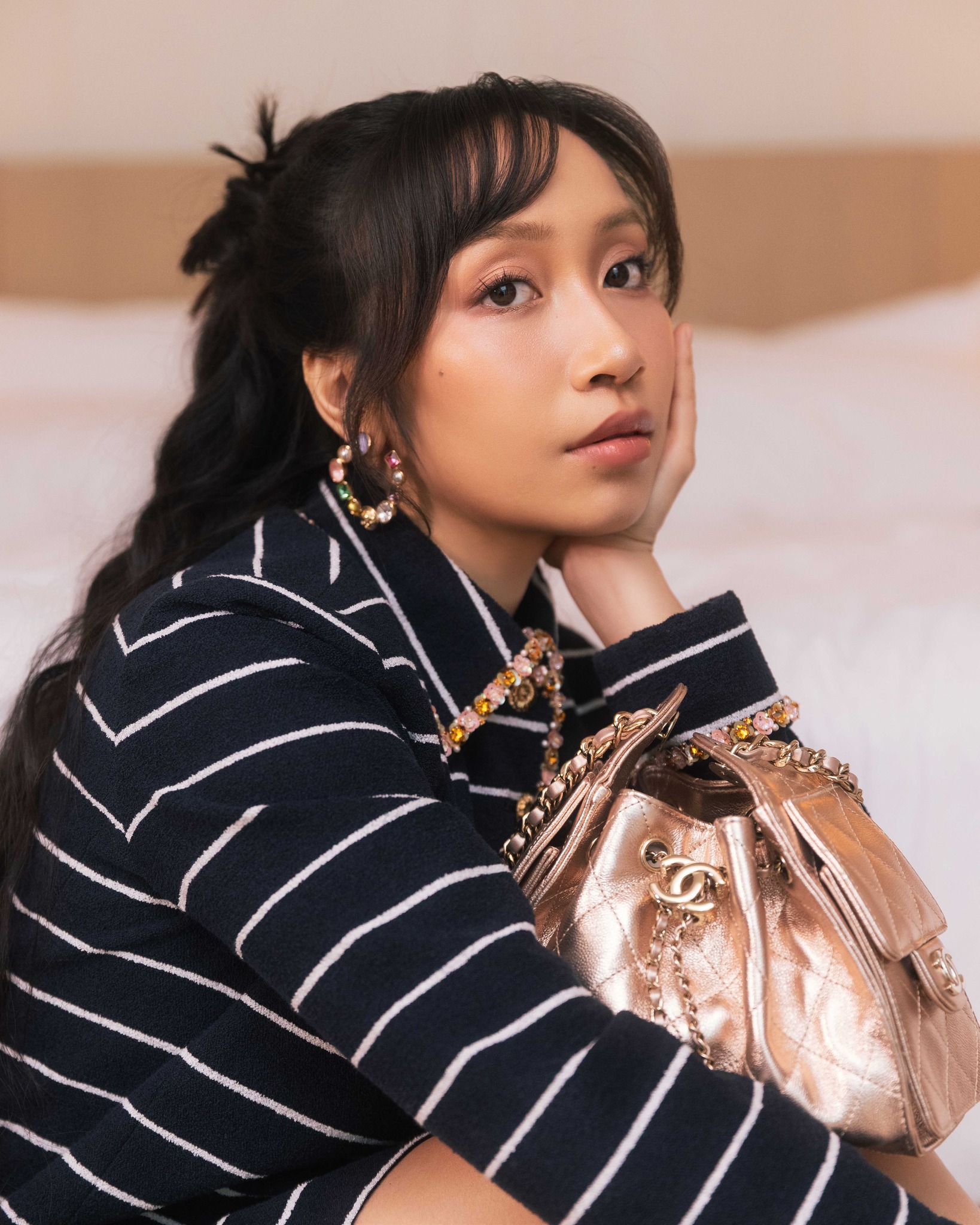 Học vấn đ&aacute;ng nể của d&agrave;n mỹ nh&acirc;n tuổi Ngọ: Người l&agrave; thạc sĩ, giảng vi&ecirc;n, người "c&acirc;n" c&ugrave;ng l&uacute;c 2 trường- Ảnh 5.