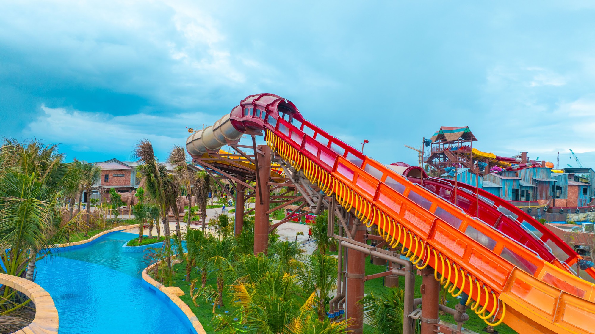 C&uacute; đ&uacute;p kỷ lục đưa C&ocirc;ng vi&ecirc;n nước Sun World Vũng T&agrave;u th&agrave;nh điểm chơi xu&acirc;n hot bậc nhất Nam bộ- Ảnh 1.