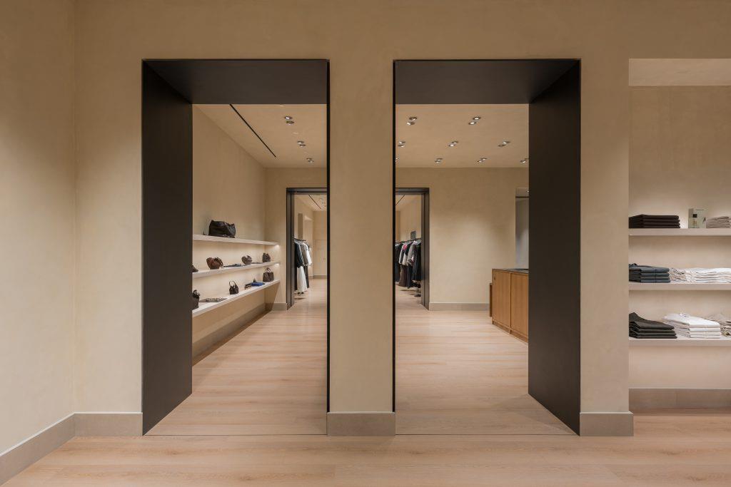 H&eacute; lộ kh&ocirc;ng gian cửa h&agrave;ng th&acirc;n thiện với m&ocirc;i trường của Massimo Dutti tại Crescent Mall- Ảnh 4.