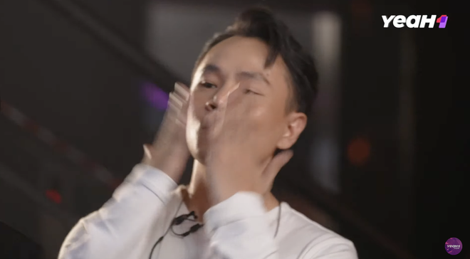 Binz gọi điện cho Ch&acirc;u B&ugrave;i giữa tin chia tay, c&acirc;u đầu ti&ecirc;n đ&atilde; nổi da g&agrave; thật đấy!- Ảnh 2.