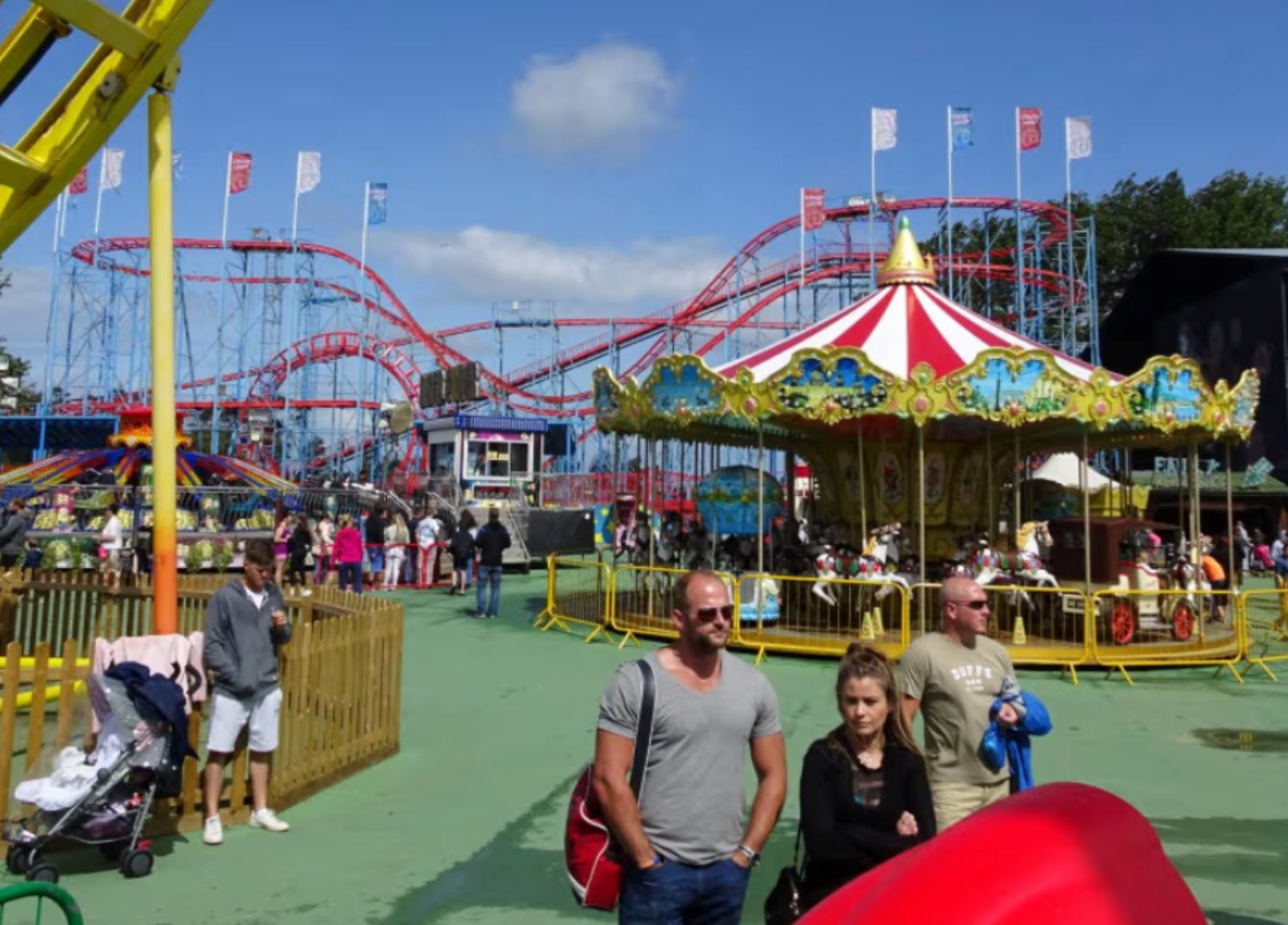 Một c&ocirc;ng vi&ecirc;n giải tr&iacute; 80 năm tuổi sắp đ&oacute;ng cửa v&igrave; qu&aacute; kh&oacute; khăn, bị chỉ định thanh l&yacute; t&agrave;i sản- Ảnh 2.