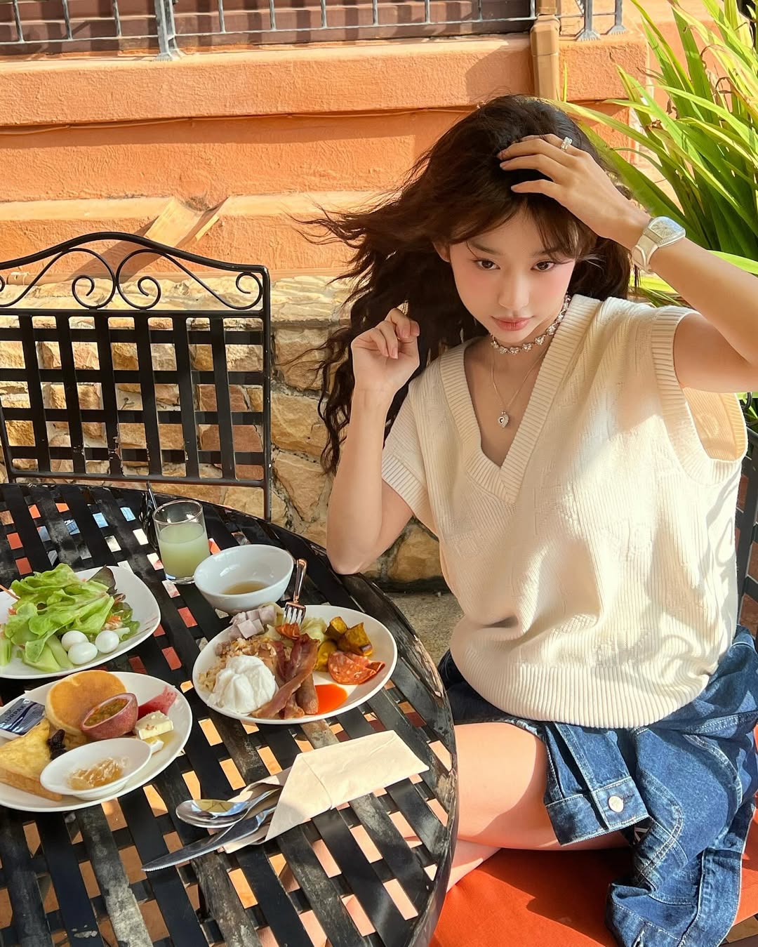 Mỹ nh&acirc;n Việt mang vibe diễn vi&ecirc;n H&agrave;n, mặc đơn giản m&agrave; cả c&otilde;i mạng m&ecirc; mẩn- Ảnh 12.