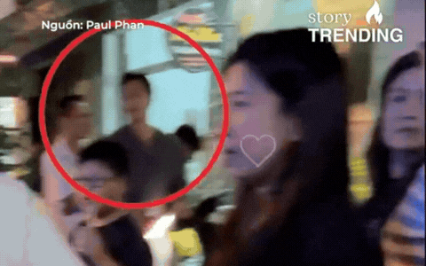 "Team qua đường" bắt gặp Mai T&agrave;i Phến "giữ chuỗi" ăn Tết c&ugrave;ng gia đ&igrave;nh Mỹ T&acirc;m- Ảnh 1.