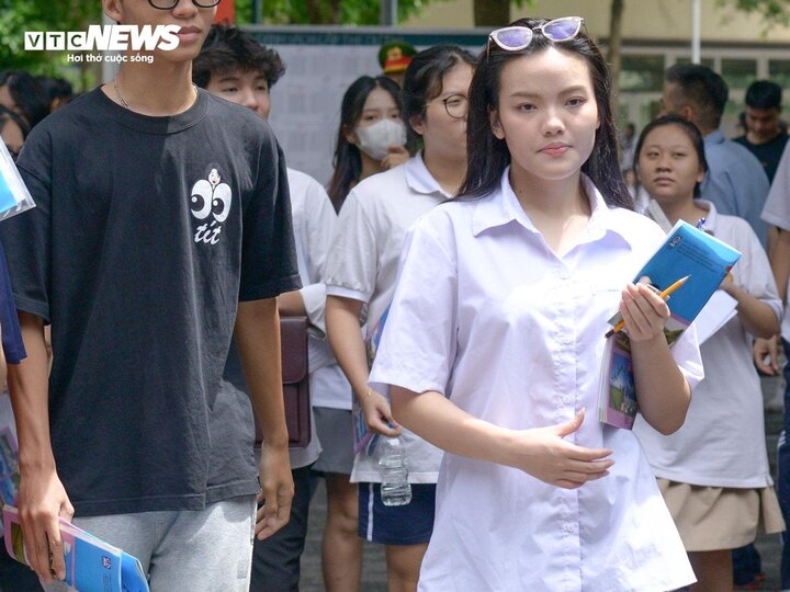 Tuyển sinh đại học 2026: Bỏ x&eacute;t ri&ecirc;ng học bạ, th&iacute; sinh đặt tối đa 15 nguyện vọng- Ảnh 1.