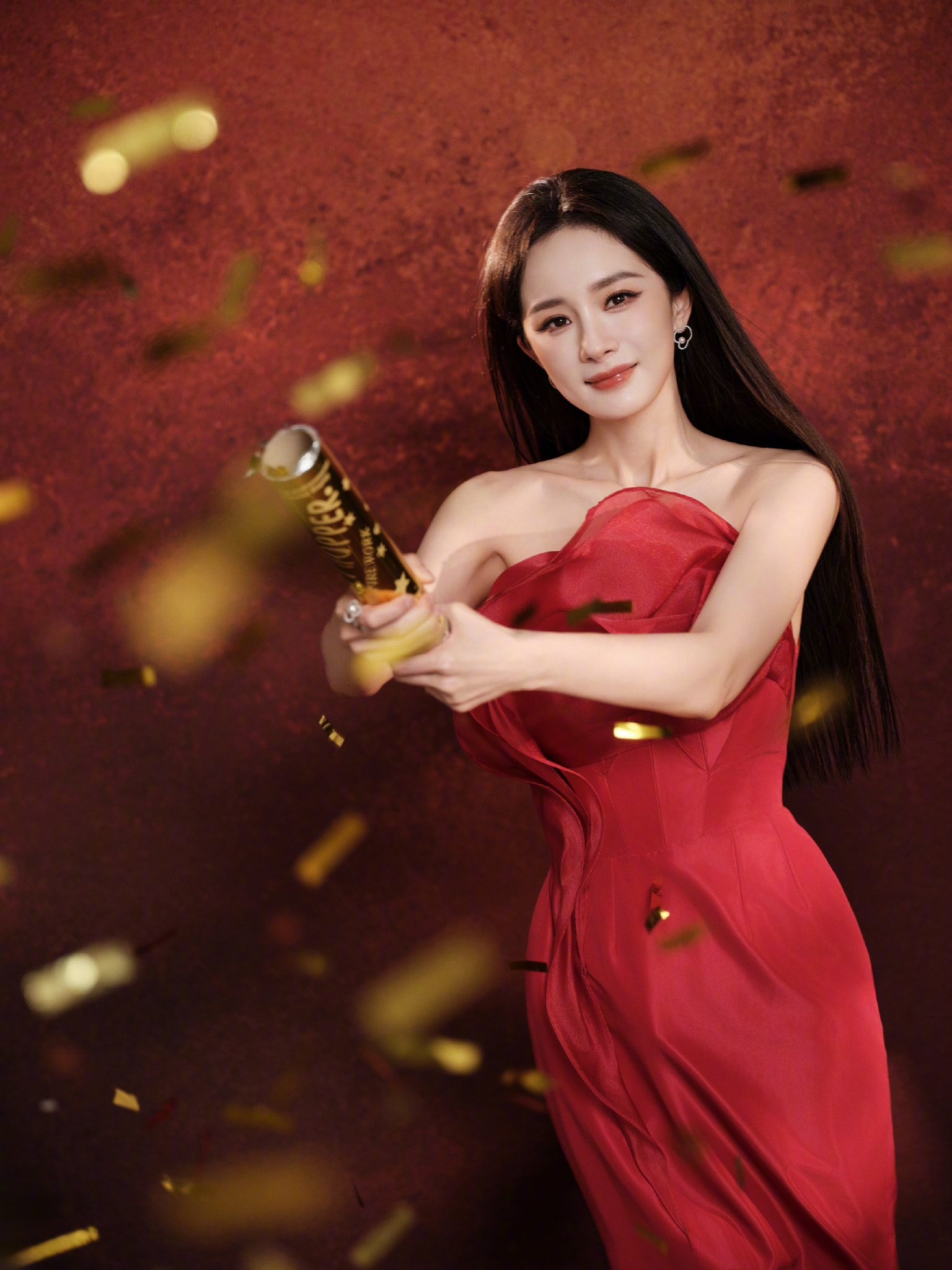 Đào mai nở rộ cũng thua mỹ nhân đẹp nhất 29 Tết: Visual nữ thần mùa xuân, càng ngắm càng vui phơi phới- Ảnh 1. Đào mai nở rộ cũng thua mỹ nhân đẹp nhất 29 Tết: Visual nữ thần mùa xuân, càng ngắm càng vui phơi phới- Ảnh 1.