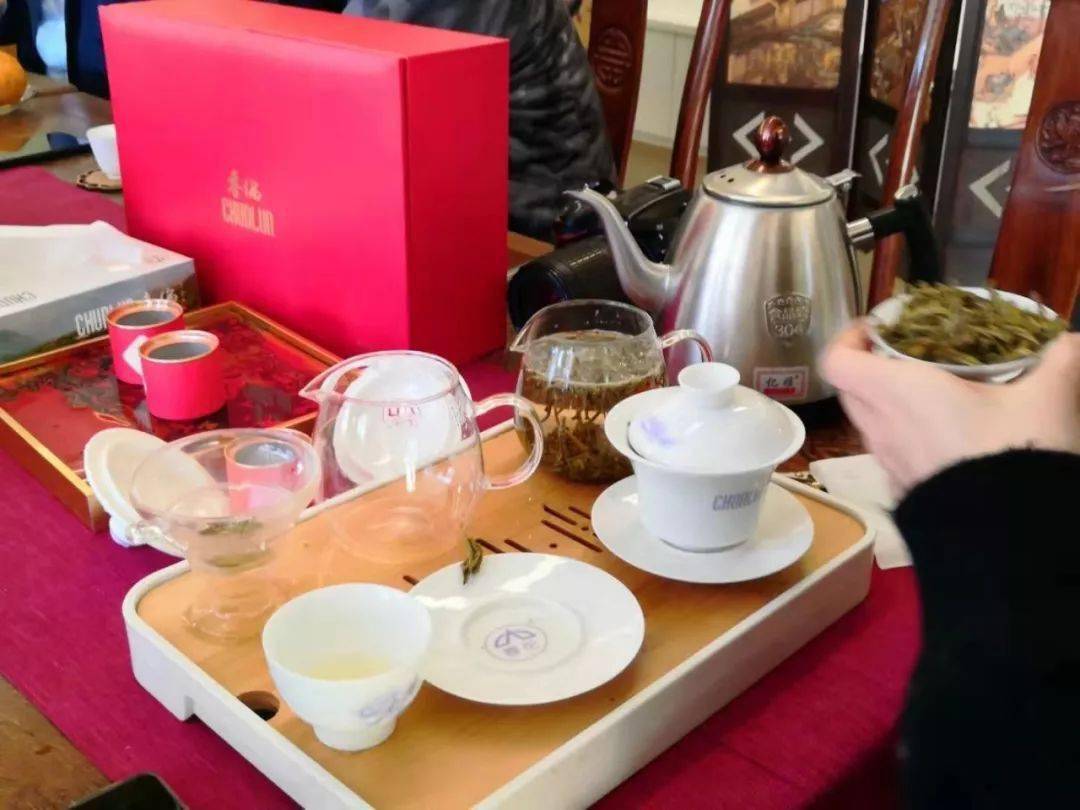 5 loại tr&agrave; đ&atilde; được th&ecirc;m v&agrave;o &ldquo;DANH S&Aacute;CH ĐEN&rdquo; của gan, đừng uống cũng đừng đem mời kh&aacute;ch!- Ảnh 1.