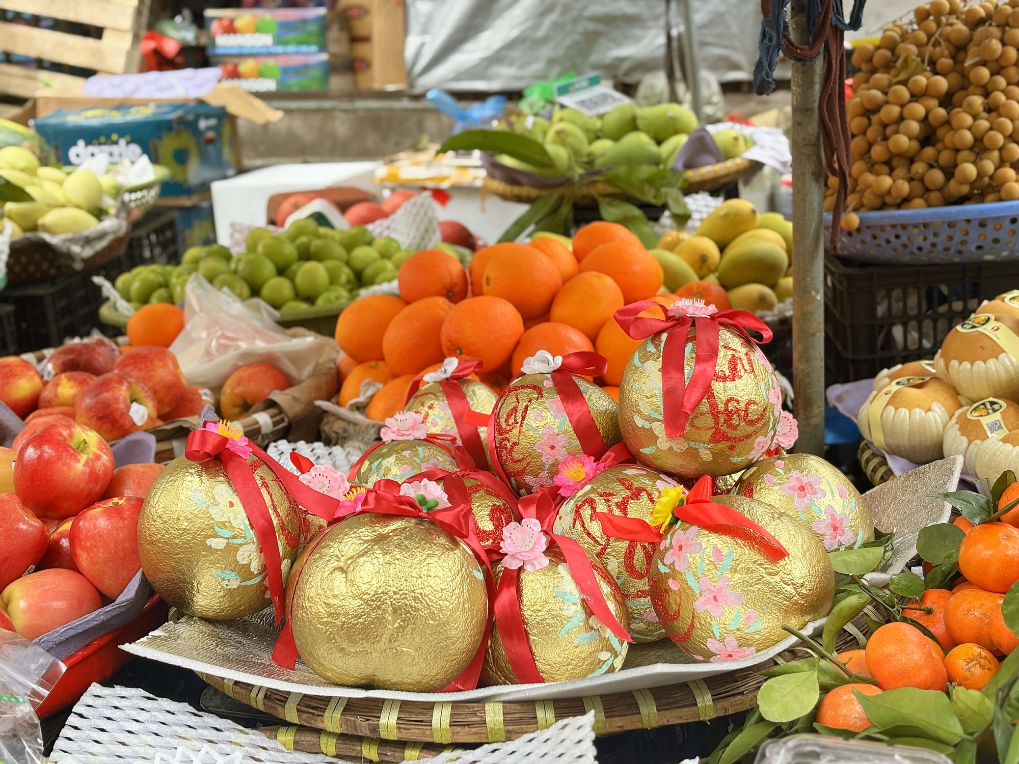 29 Tết: Không phải Hàng Bè, đây mới là nên cần đến nếu muốn tìm kiếm những nét truyền thống của Tết xưa- Ảnh 5. 29 Tết: Không phải Hàng Bè, đây mới là nên cần đến nếu muốn tìm kiếm những nét truyền thống của Tết xưa- Ảnh 5.