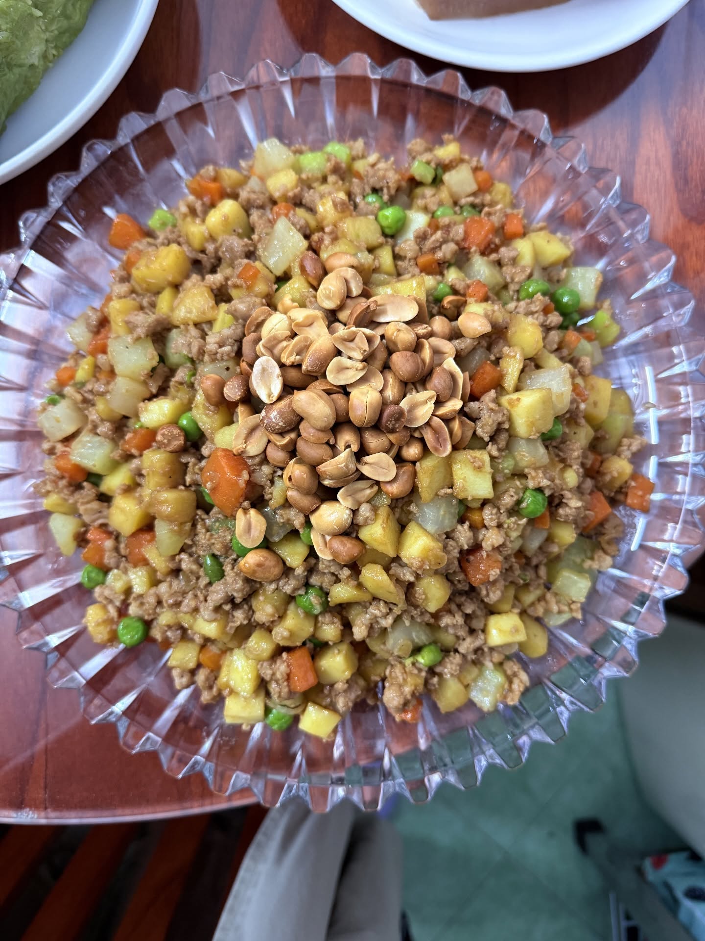 M&acirc;m cơm tất ni&ecirc;n 