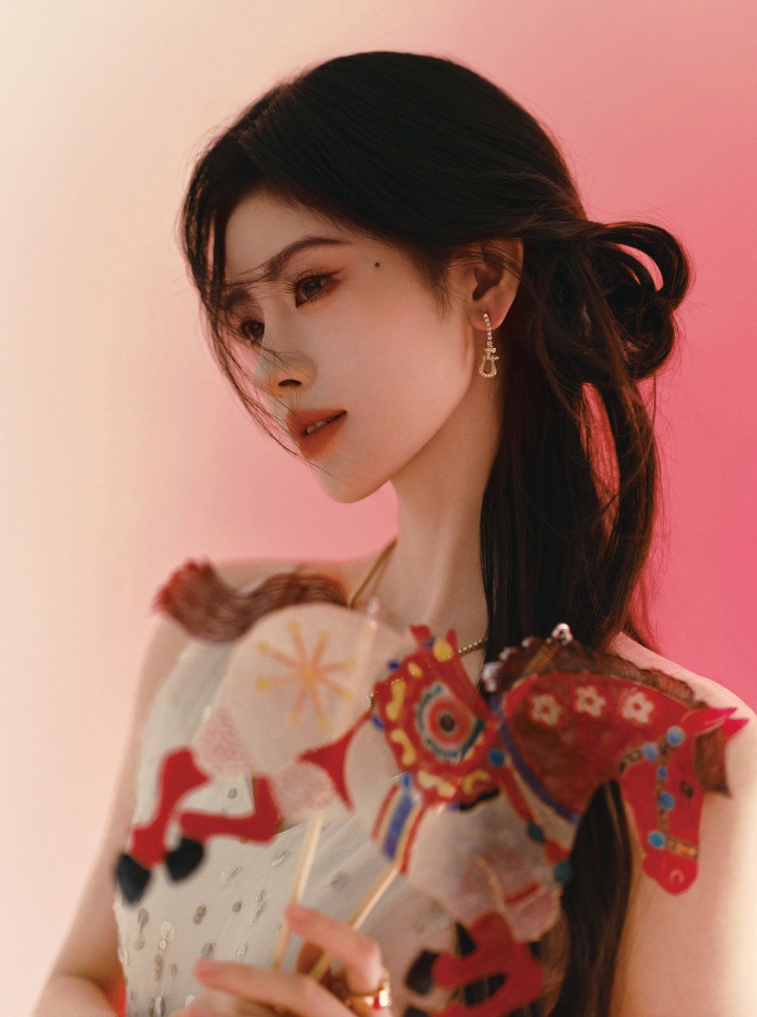 Khen mỹ nhân này đẹp nhất Tết 2026 có quá không trời: Visual nét căng đã con mắt, ngắm xong may mắn cả năm- Ảnh 1. Khen mỹ nhân này đẹp nhất Tết 2026 có quá không trời: Visual nét căng đã con mắt, ngắm xong may mắn cả năm- Ảnh 1.