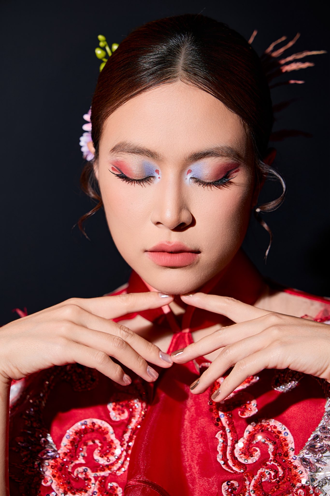 Nữ ca sĩ được Cục Nghệ thuật Biểu diễn cảm ơn: Ra 2 album định h&igrave;nh nhạc Việt, tham gia loạt sự kiện cấp quốc gia- Ảnh 4.