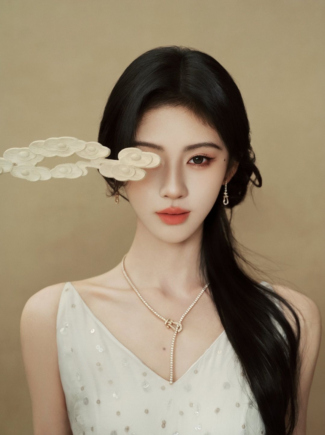 Khen mỹ nhân này đẹp nhất Tết 2026 có quá không trời: Visual nét căng đã con mắt, ngắm xong may mắn cả năm- Ảnh 6. Khen mỹ nhân này đẹp nhất Tết 2026 có quá không trời: Visual nét căng đã con mắt, ngắm xong may mắn cả năm- Ảnh 6.