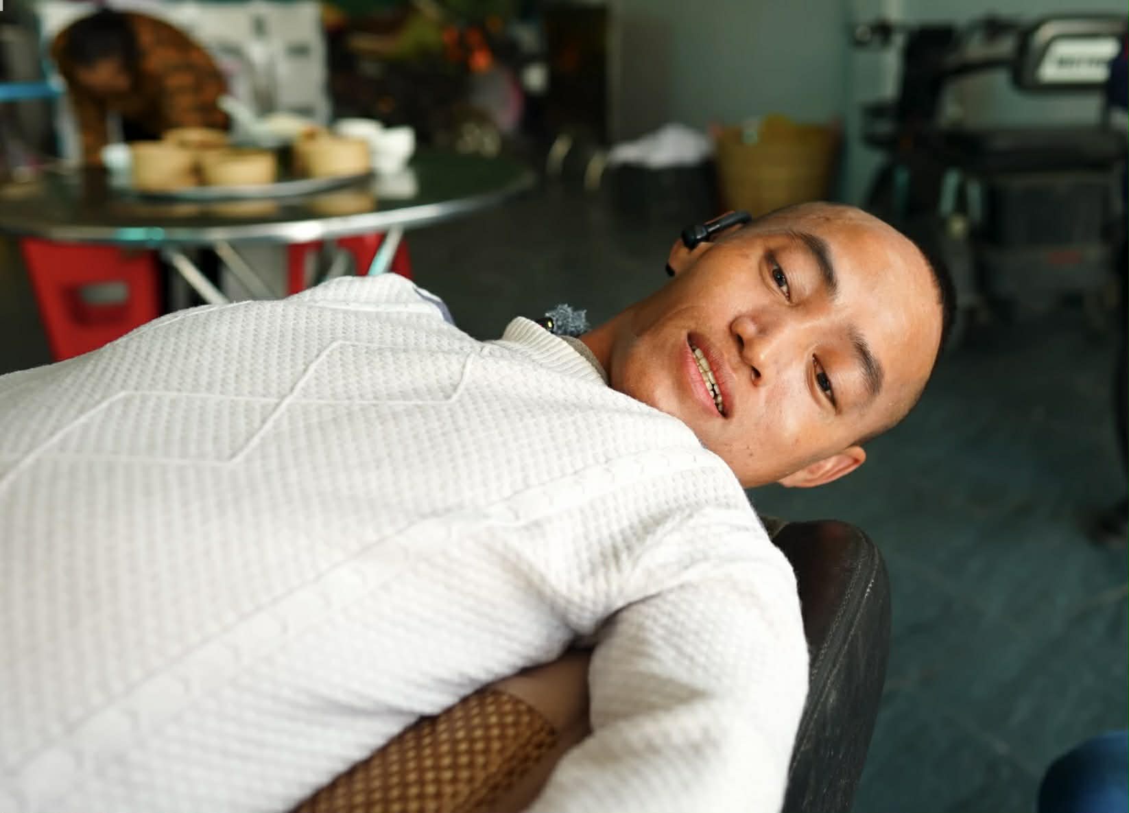 Người đ&agrave;n &ocirc;ng liệt to&agrave;n th&acirc;n vẫn nu&ocirc;i cả gia đ&igrave;nh ở Nghệ An, x&acirc;y nh&agrave; khang trang, lo cho 2 con đi du học- Ảnh 1.