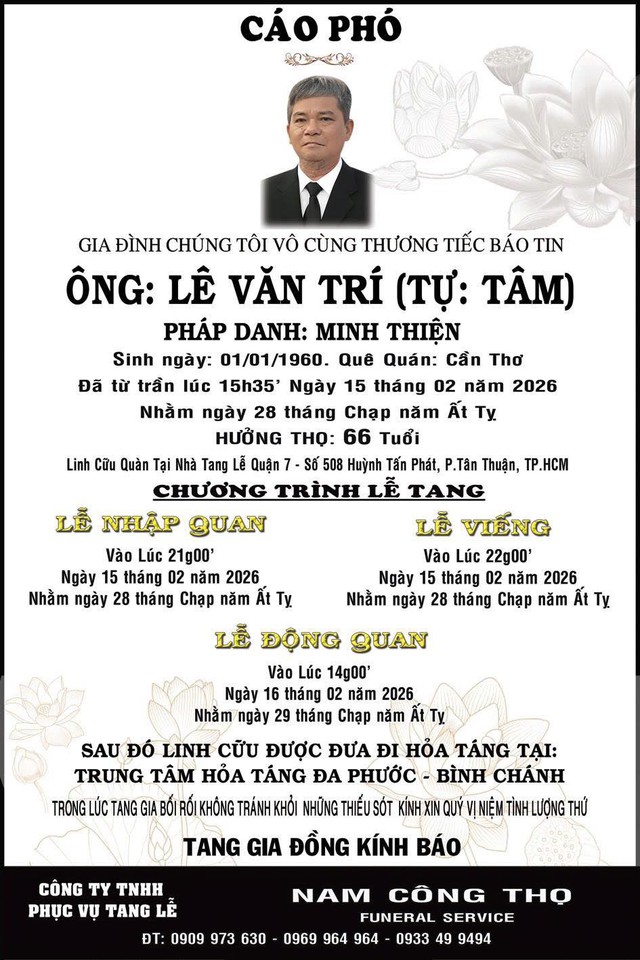 Diễn viên Ngọc Trinh nghẹn lòng đưa tiễn bố về nơi an nghỉ cuối cùng- Ảnh 1. Diễn viên Ngọc Trinh nghẹn lòng đưa tiễn bố về nơi an nghỉ cuối cùng- Ảnh 1.