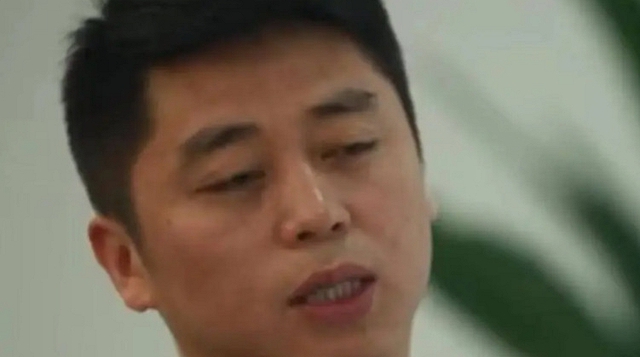 S&aacute;ng gửi tiết kiệm 2,4 tỷ đồng, đến trưa kh&aacute;ch nhận th&ocirc;ng b&aacute;o bị trừ 751 triệu liền b&aacute;o ng&acirc;n h&agrave;ng, đến chiều t&agrave;i khoản c&ograve;n 70.000 đồng- Ảnh 1.