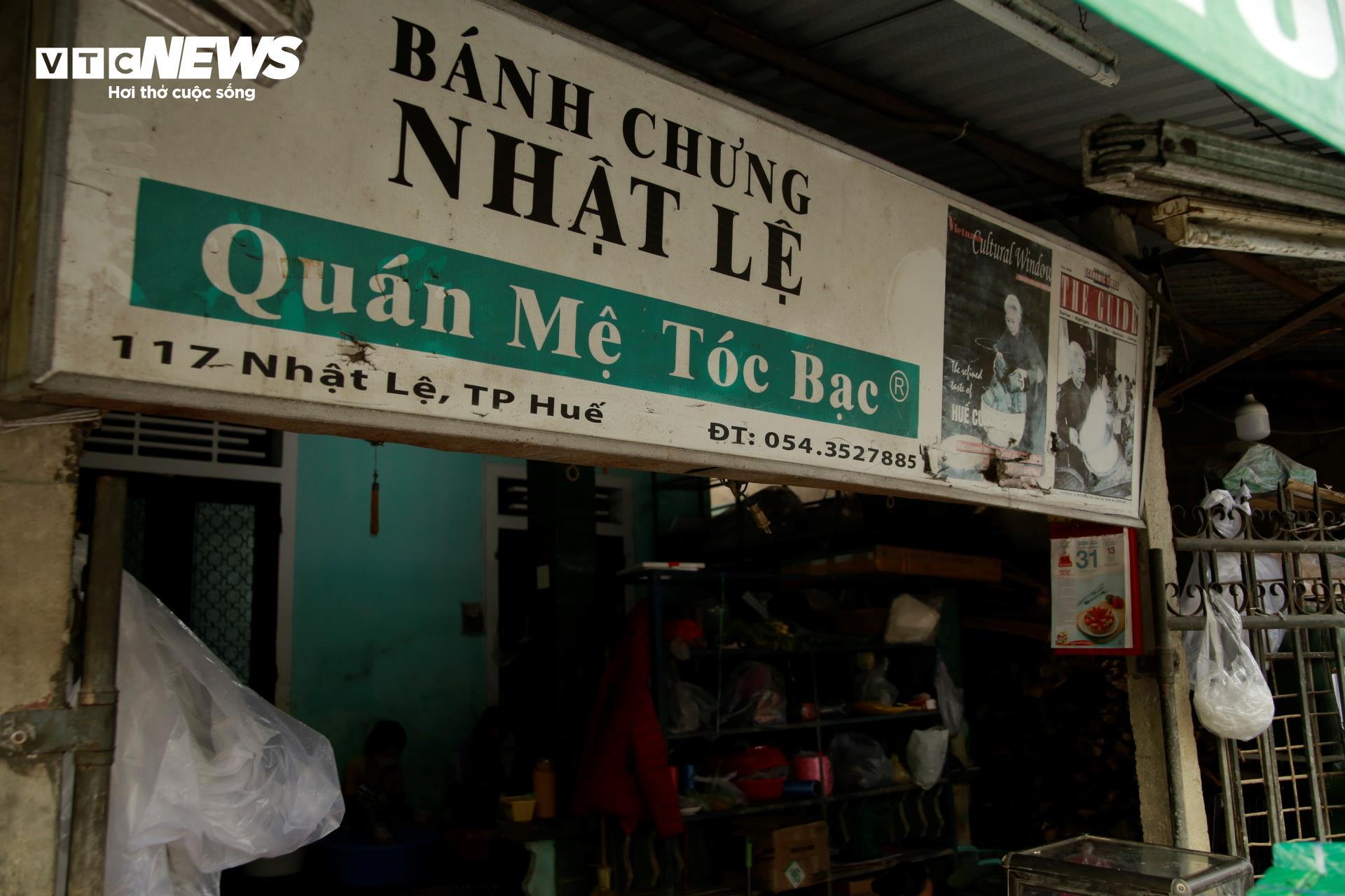 Thủ phủ nghề l&agrave;m b&aacute;nh chưng ngon nức tiếng xứ Huế tất bật ng&agrave;y cận Tết- Ảnh 1.