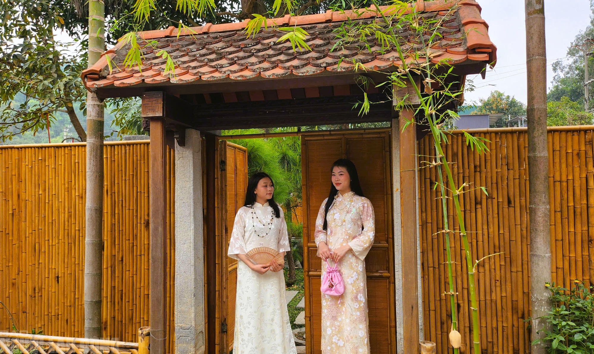 Ngôi chùa cổ ở Thanh Hóa hút giới trẻ tới check-in ảnh Tết- Ảnh 9. Ngôi chùa cổ ở Thanh Hóa hút giới trẻ tới check-in ảnh Tết- Ảnh 9.