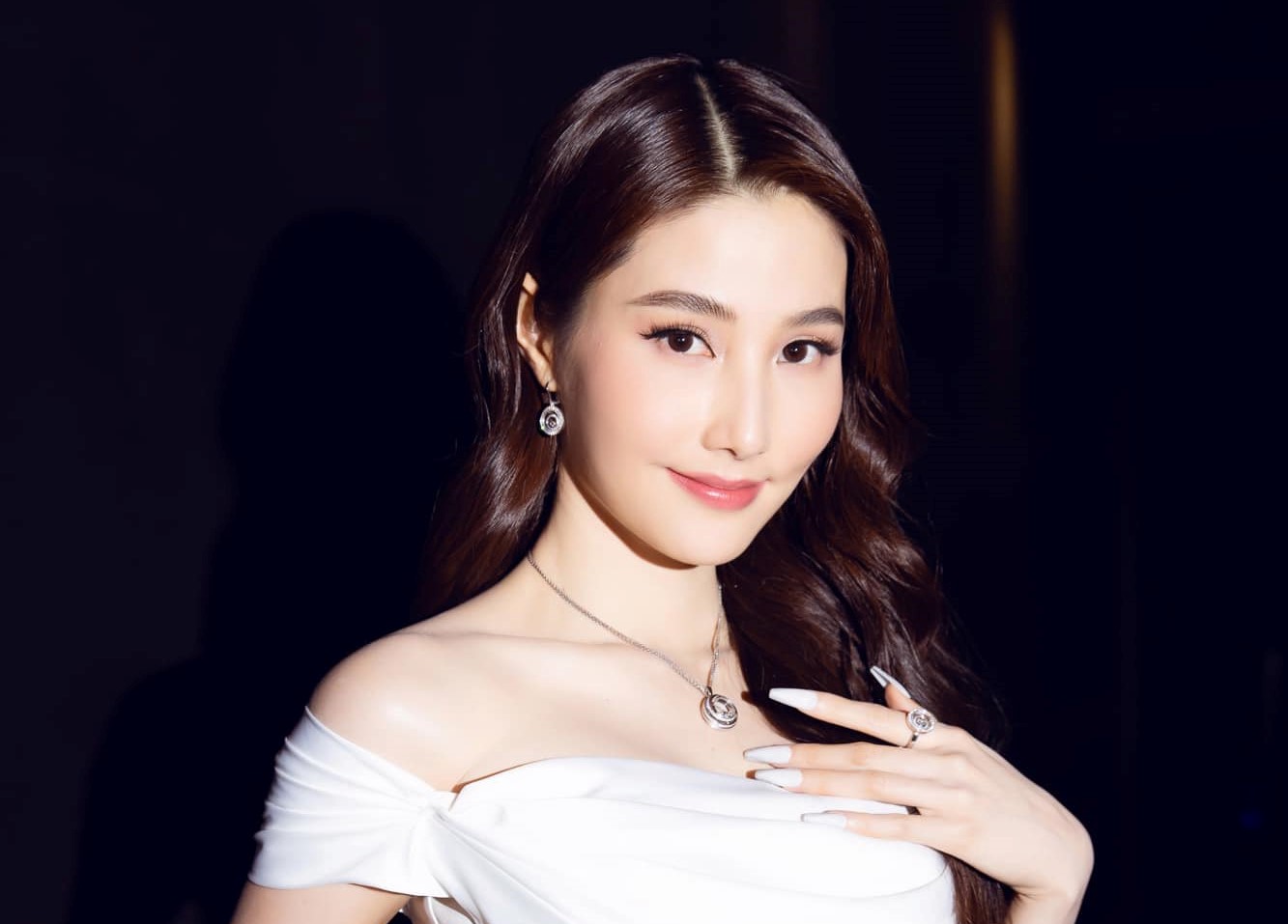 D&acirc;u h&agrave;o m&ocirc;n 9x tuổi Ngọ: 1 năm sau ng&agrave;y sinh qu&yacute; tử, sắc v&oacute;c khiến người ta ngỡ ng&agrave;ng tr&ecirc;n đường đua nhan sắc- Ảnh 6.