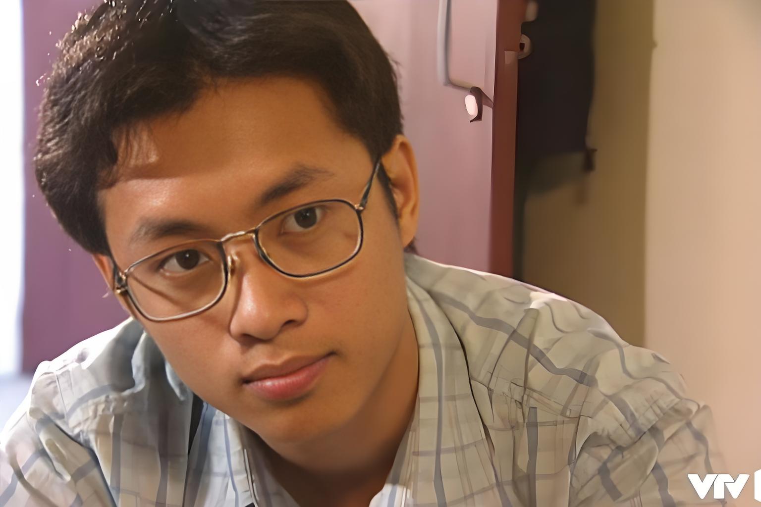 GS. Nguyễn Thành Vinh: "Cuộc chiến giữ tiếng Việt cho 2 con tôi tại bàn ăn mỗi tối khó không kém gì Hóa hữu cơ"- Ảnh 2. GS. Nguyễn Thành Vinh: "Cuộc chiến giữ tiếng Việt cho 2 con tôi tại bàn ăn mỗi tối khó không kém gì Hóa hữu cơ"- Ảnh 2.