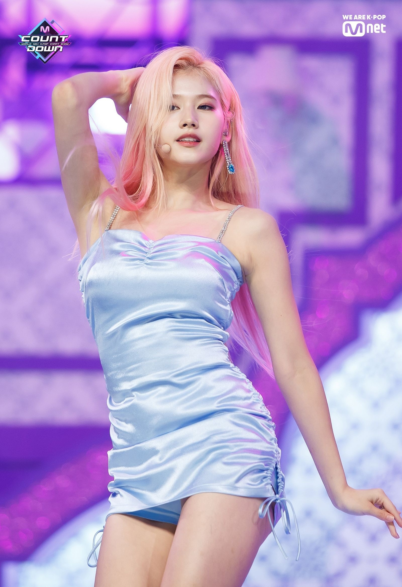 Mỹ nh&acirc;n lọt top 3 gương mặt đẹp nhất thế giới: Nhan sắc xếp v&agrave;o h&agrave;ng huyền thoại, 2 lần được vinh danh cấp quốc gia- Ảnh 4.