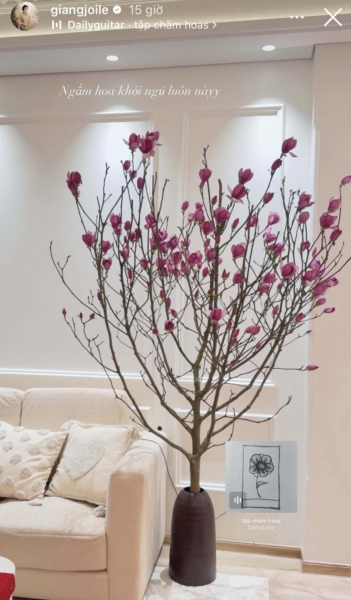 Hội gái đẹp giờ "cạnh tranh" nhau 1 thứ nức lòng trước giao thừa 2026- Ảnh 4. Hội gái đẹp giờ "cạnh tranh" nhau 1 thứ nức lòng trước giao thừa 2026- Ảnh 4.