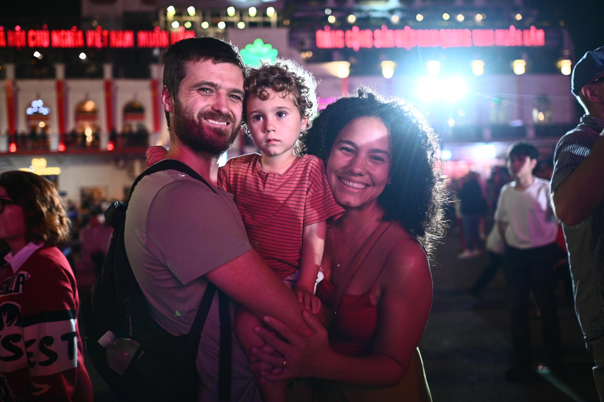 Ph&aacute;o hoa rực rỡ tr&ecirc;n bầu trời, ch&agrave;o đ&oacute;n năm mới 2026- Ảnh 6.