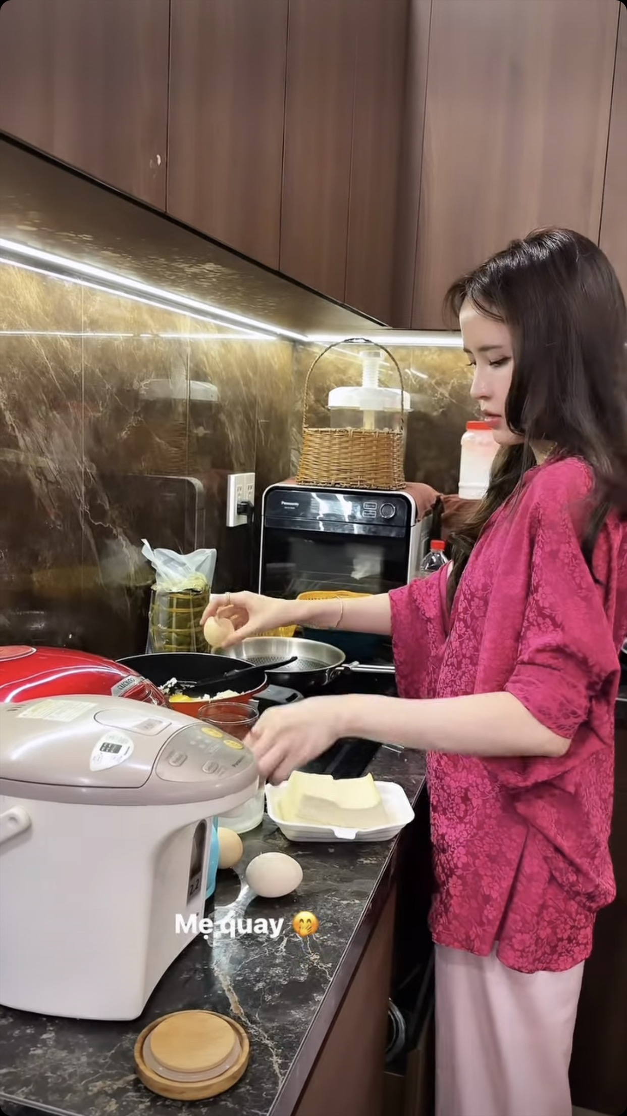 Dàn sao Việt cùng đếm ngược năm mới: Trấn Thành báo tin vui, Mỹ Tâm khiến dân tình réo gọi Mai Tài Phến- Ảnh 4. Dàn sao Việt cùng đếm ngược năm mới: Trấn Thành báo tin vui, Mỹ Tâm khiến dân tình réo gọi Mai Tài Phến- Ảnh 4.