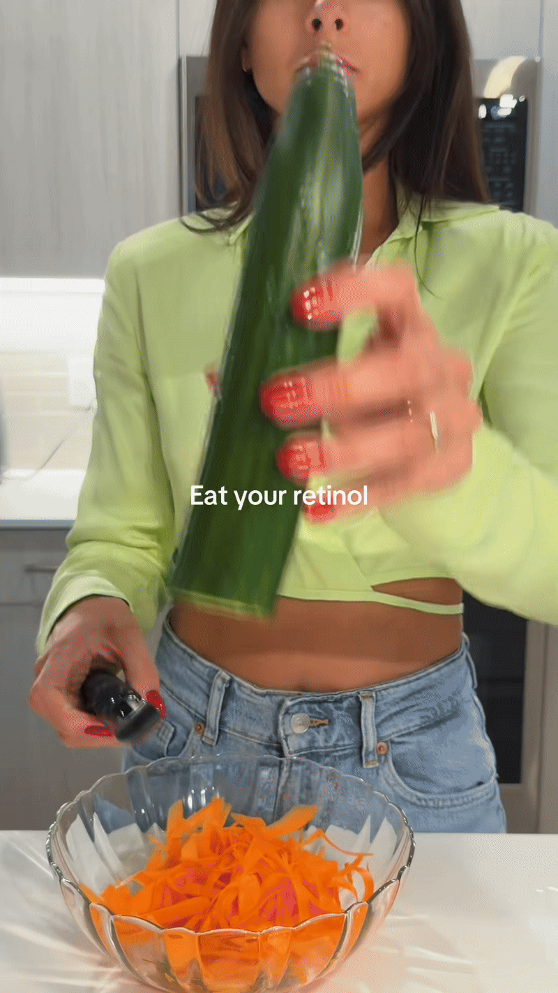 "Salad retinol" giải ngấy ng&agrave;y Tết: 10 ph&uacute;t để c&oacute; da căng mọng, ti&ecirc;u mỡ giữ d&aacute;ng xinh- Ảnh 2.