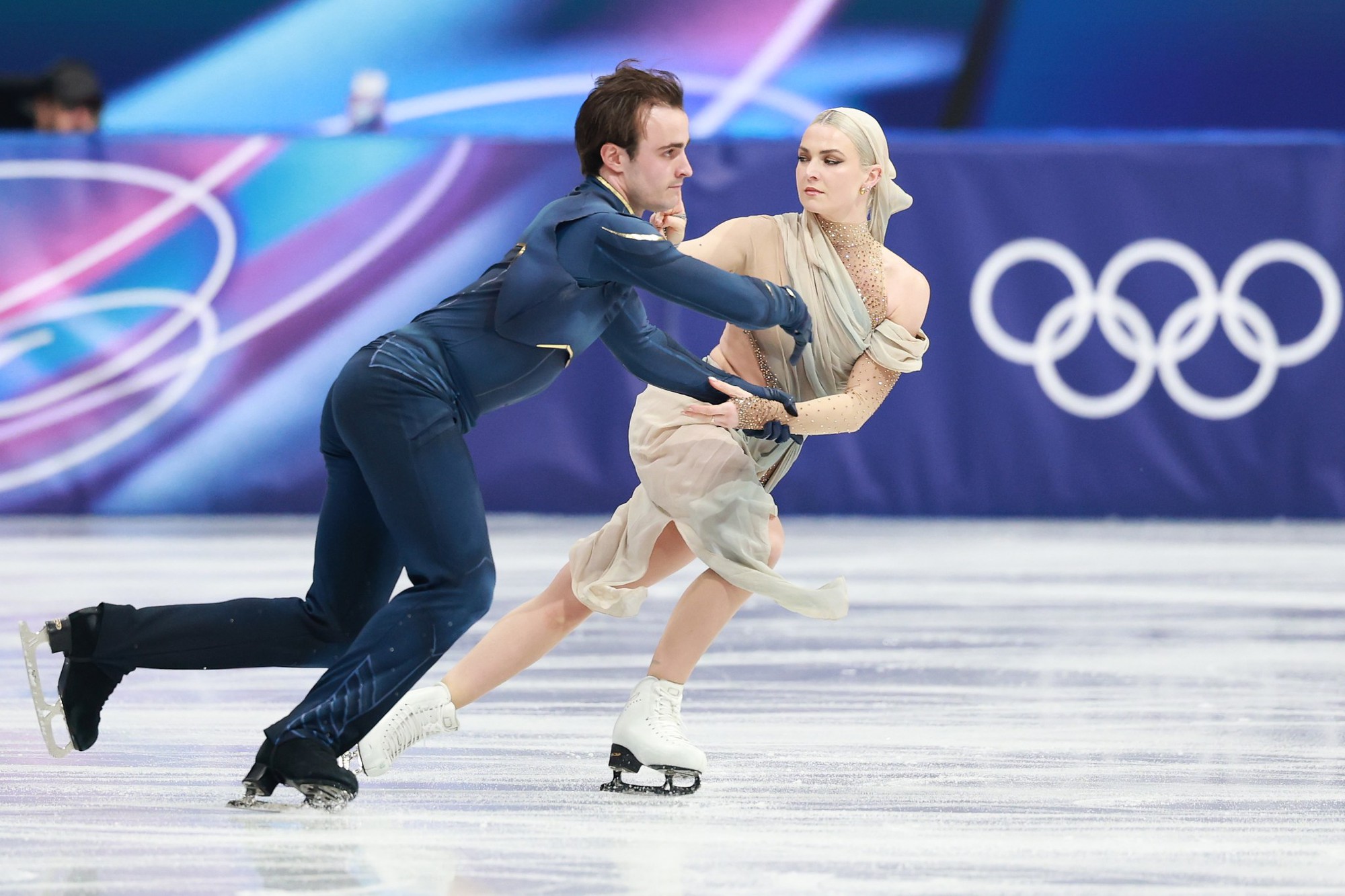 Ng&ocirc;n t&igrave;nh Olympic: Nhiều năm đối đầu so k&egrave; huy chương, t&ocirc;i cầu h&ocirc;n lu&ocirc;n đối thủ ngay giữa l&ograve;ng nước &Yacute;- Ảnh 4.