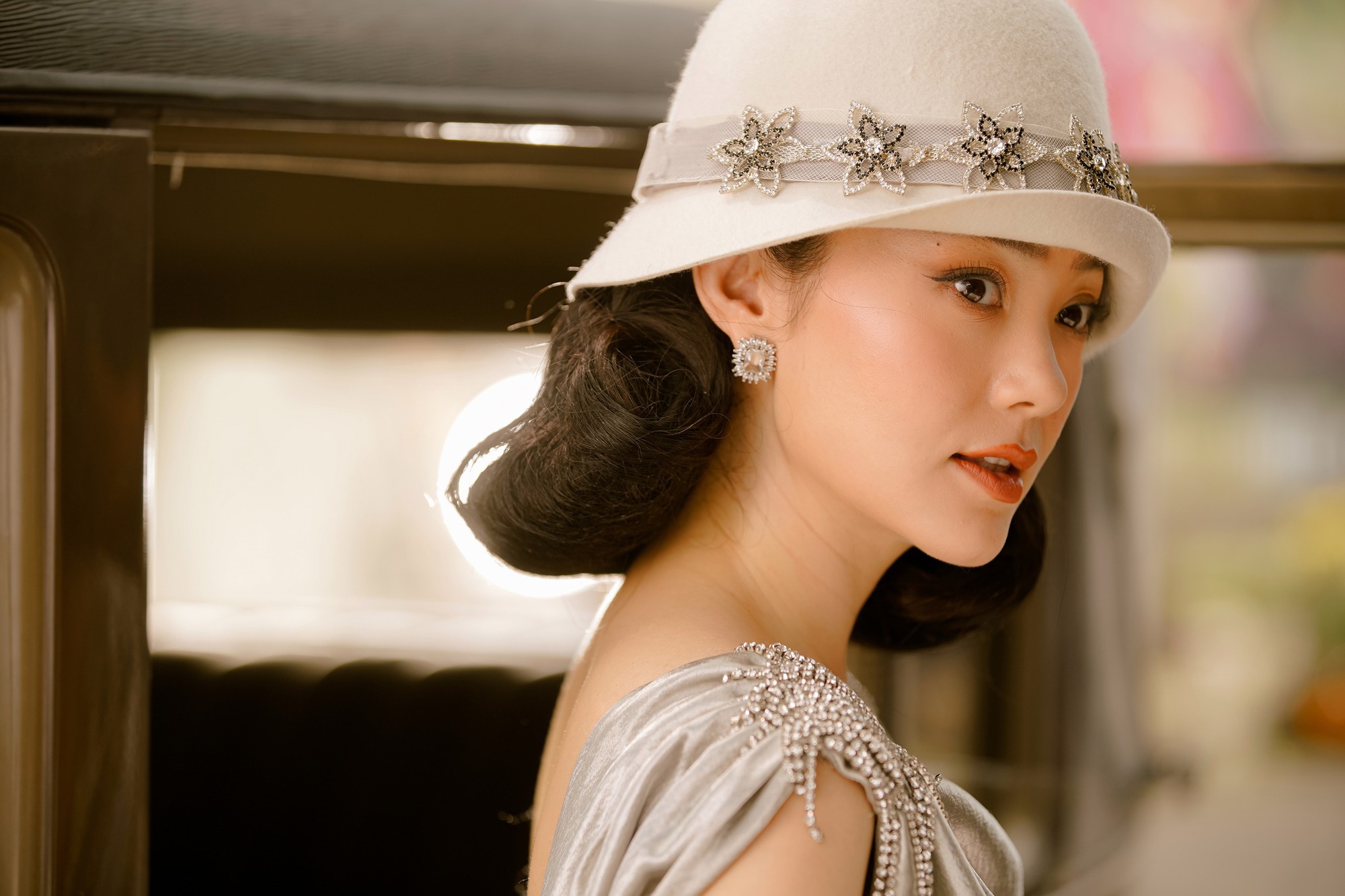 Minh Hằng tái hiện tạo hình huyền thoại khiến Tóc Tiên phải thổ lộ 1 điều- Ảnh 5. Minh Hằng tái hiện tạo hình huyền thoại khiến Tóc Tiên phải thổ lộ 1 điều- Ảnh 5.