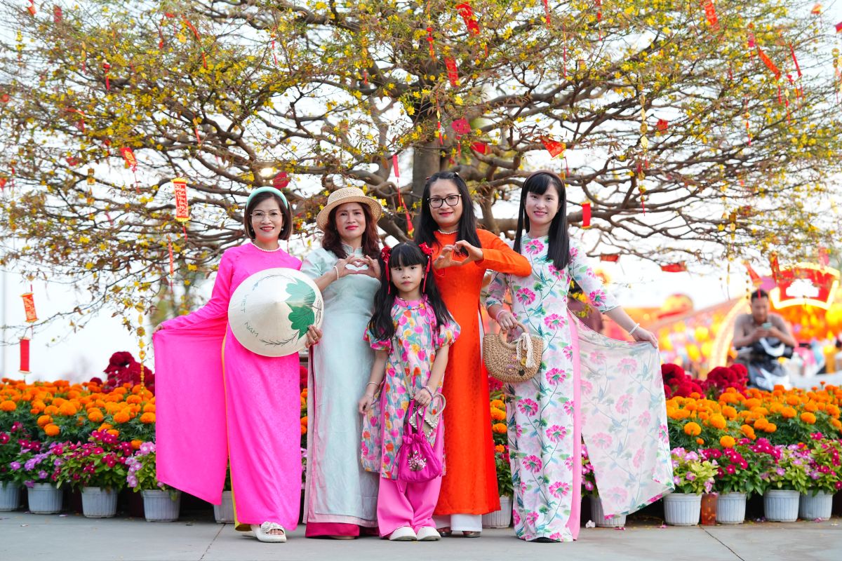 Một ng&agrave;y du xu&acirc;n Cần Giờ, trọn niềm vui cho cả gia đ&igrave;nh, vẹn k&yacute; ức cho nhiều m&ugrave;a Tết- Ảnh 5.