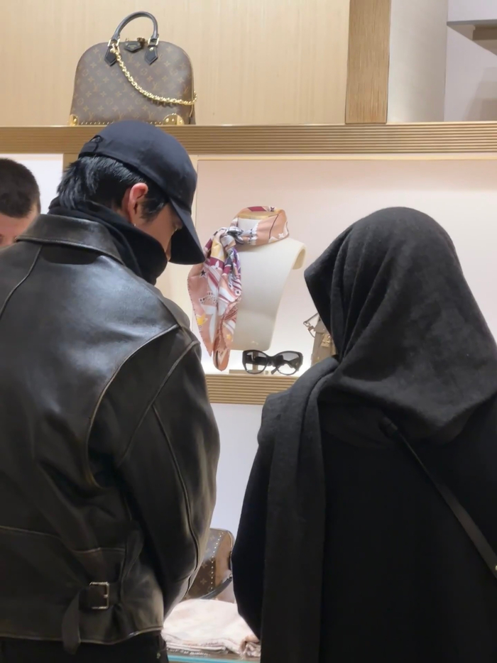 Trời ơi, Shin Min Ah - Kim Woo Bin kh&ocirc;ng được ở b&ecirc;n nhau thật ư?- Ảnh 4.