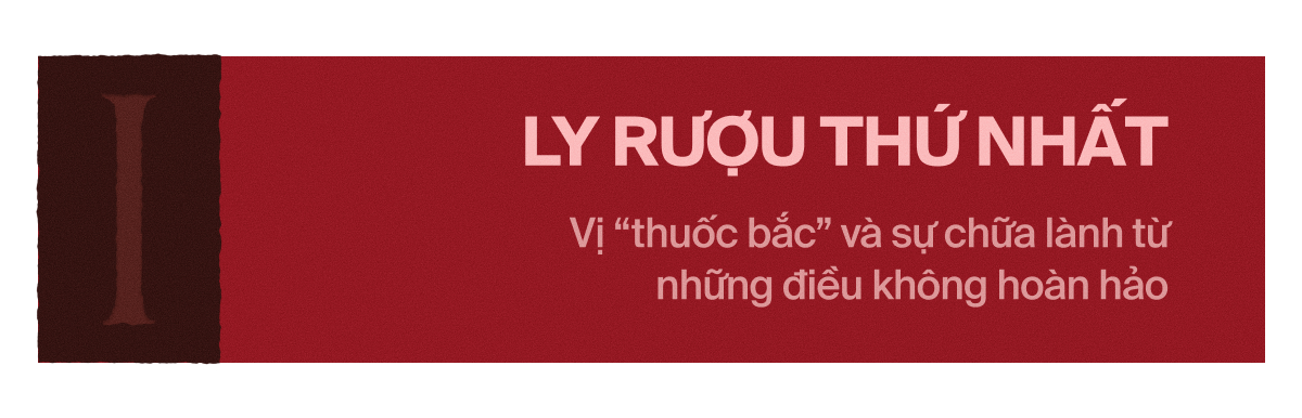 Ch&uacute;c rượu giao thừa c&ugrave;ng Sommelier GenZ "của hiếm" H&agrave; Nội: "Năm mới l&agrave; chai vang lạ, đừng sợ vị ch&aacute;t, h&atilde;y mạnh dạn nếm thử đi"- Ảnh 1.