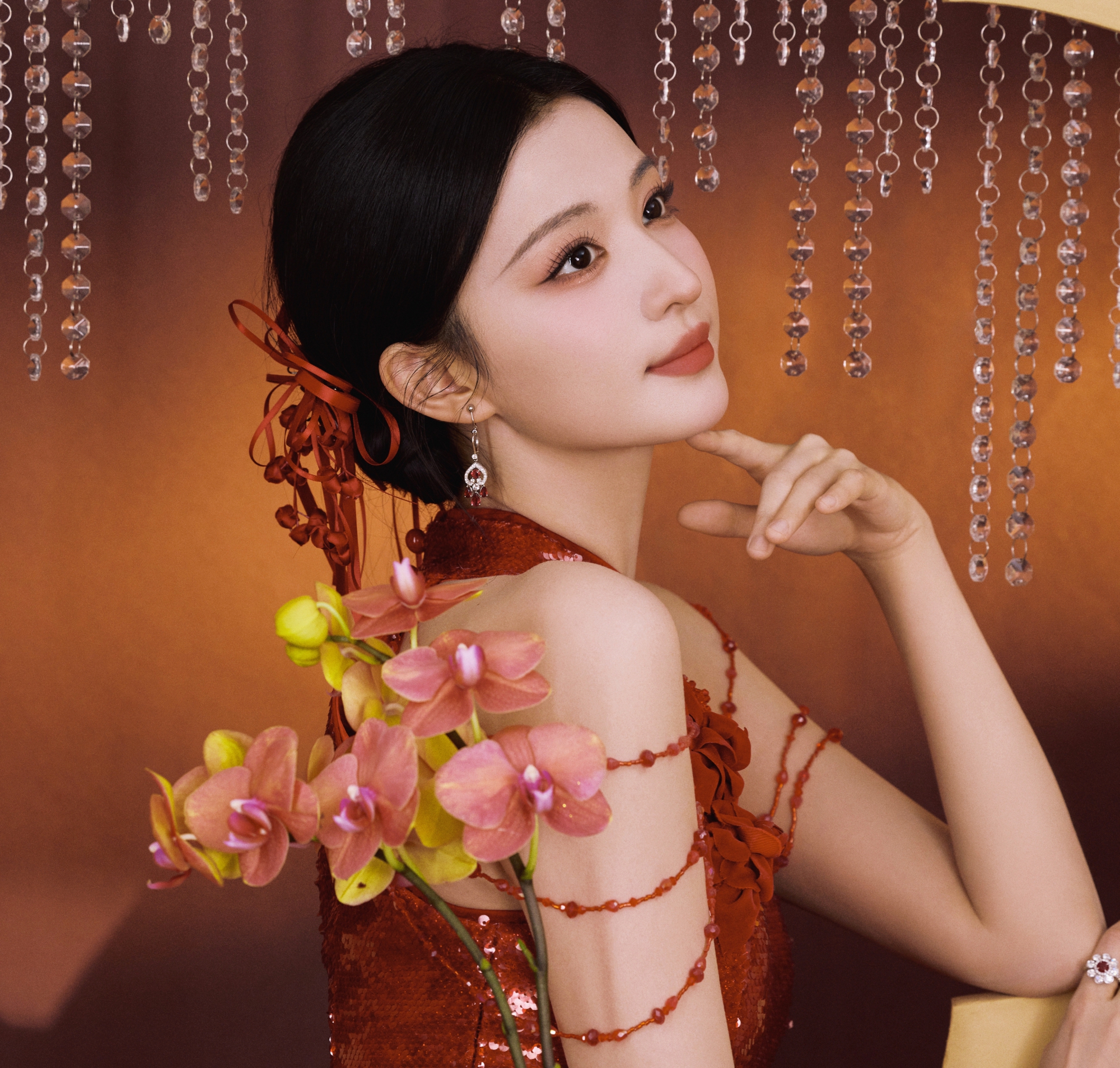 Mỹ nh&acirc;n đẹp nhất đ&ecirc;m hội giao thừa 2026: Nhan sắc như bức tranh giang sơn gấm v&oacute;c, bảo sao ai gặp cũng y&ecirc;u- Ảnh 11.