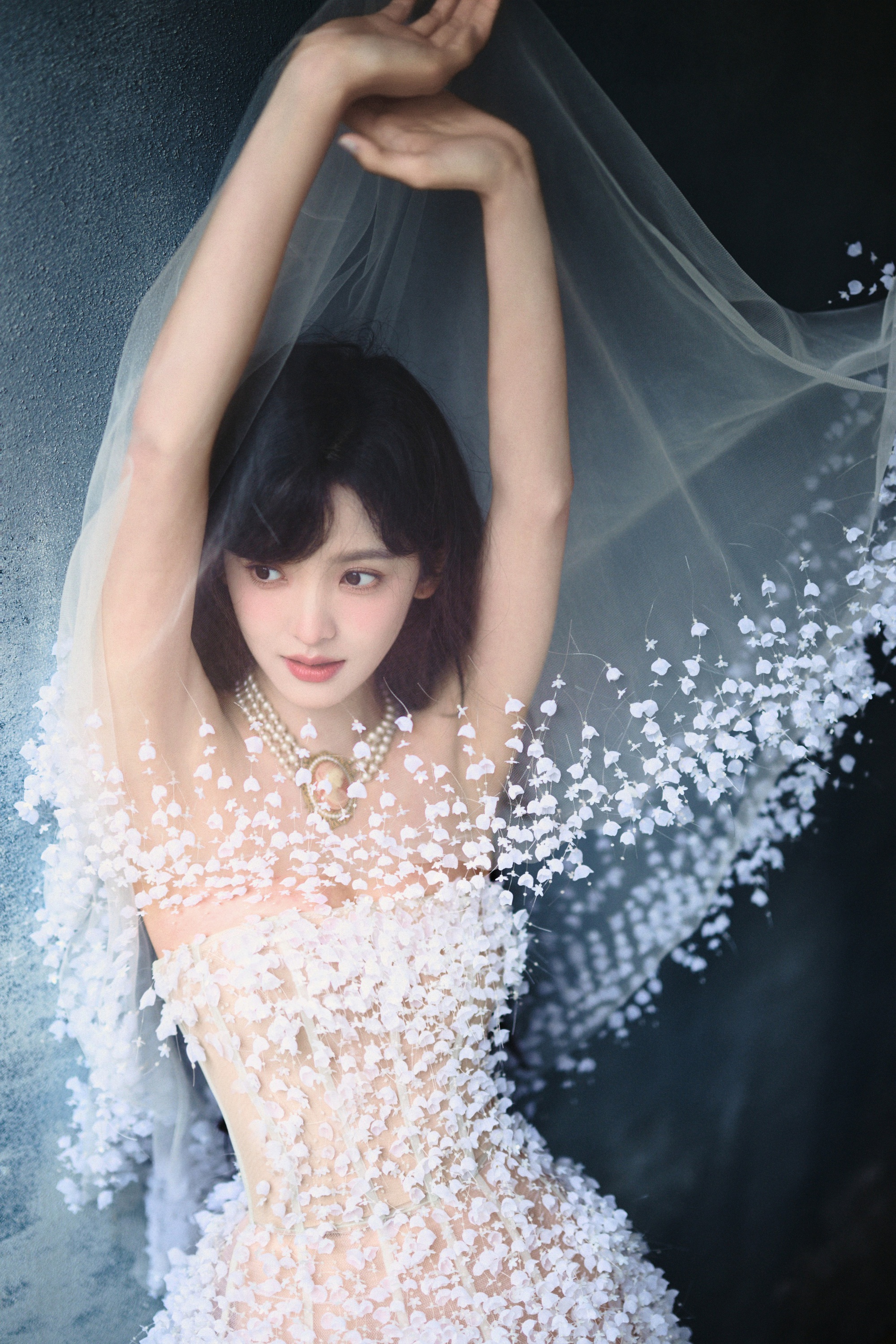 "M&atilde;" Đ&aacute;o Th&agrave;nh C&ocirc;ng: Thời trang Việt Nam đang phi nước đại tr&ecirc;n những đại lộ lớn nhất thế giới- Ảnh 21.