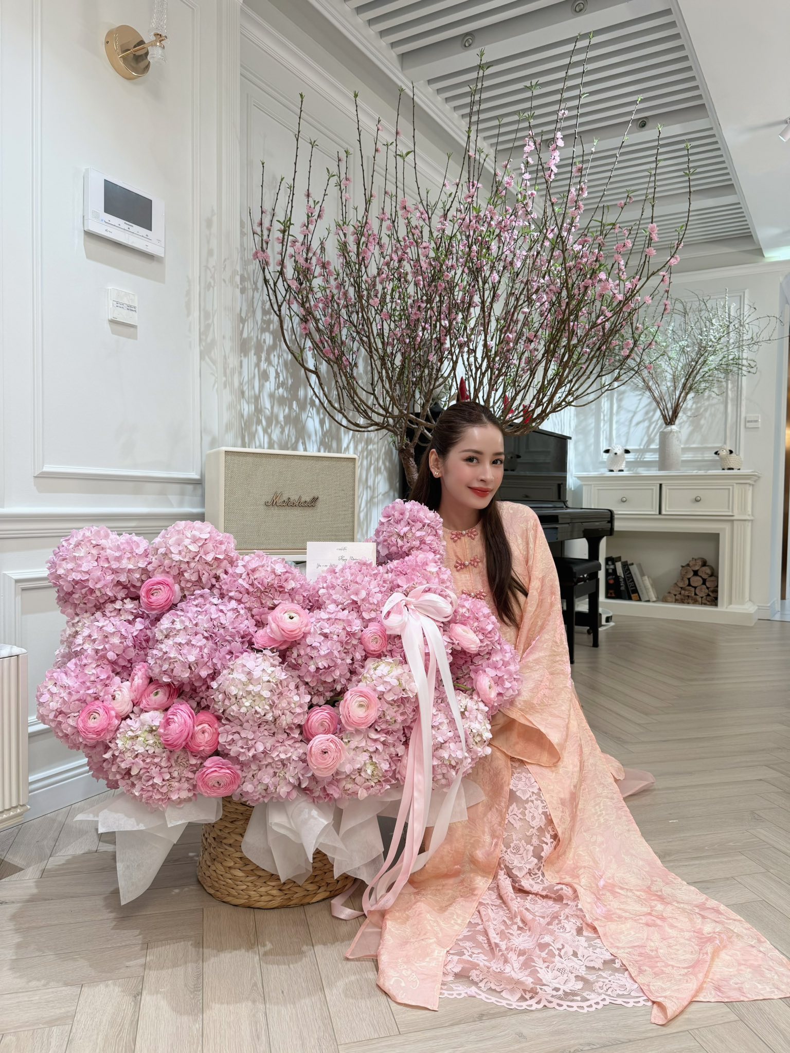 Gia tộc của &ldquo;đệ nhất mỹ nh&acirc;n&rdquo; Việt Nam năm nay ăn Tết lớn cỡ n&agrave;o?- Ảnh 6.