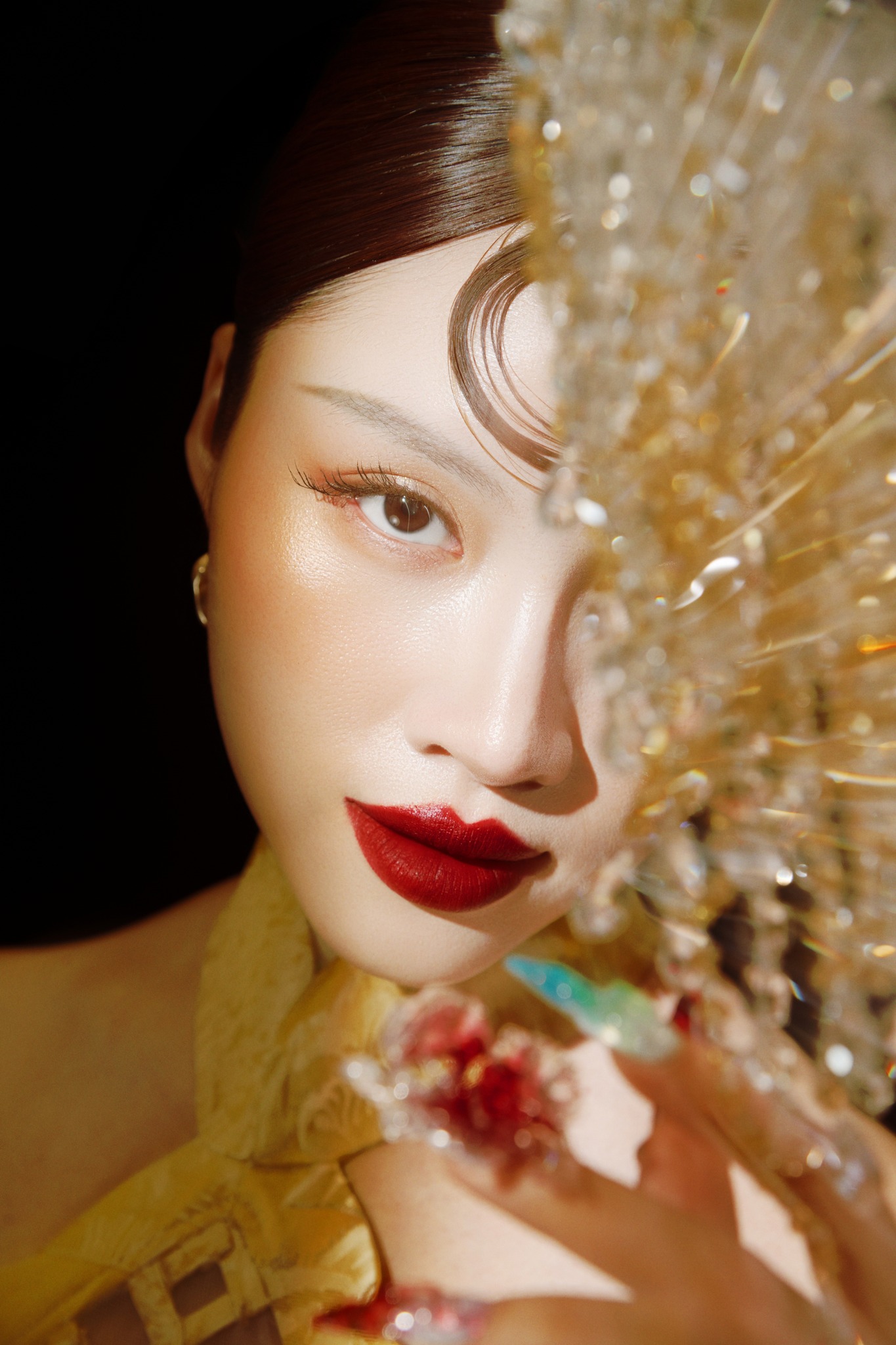 Mùng 1 Tết, cả Việt Nam diện áo dài đẹp điên 10 điểm- Ảnh 7.